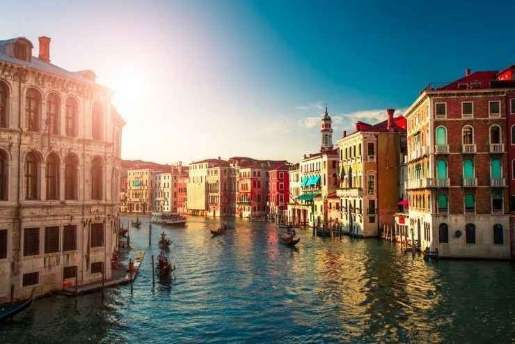 سياحي في فينيسيا .. لمدة 7 أيام إستمتع بقضاء - Tourist program in Venice .. For 7 days, enjoy a special trip in Venice.