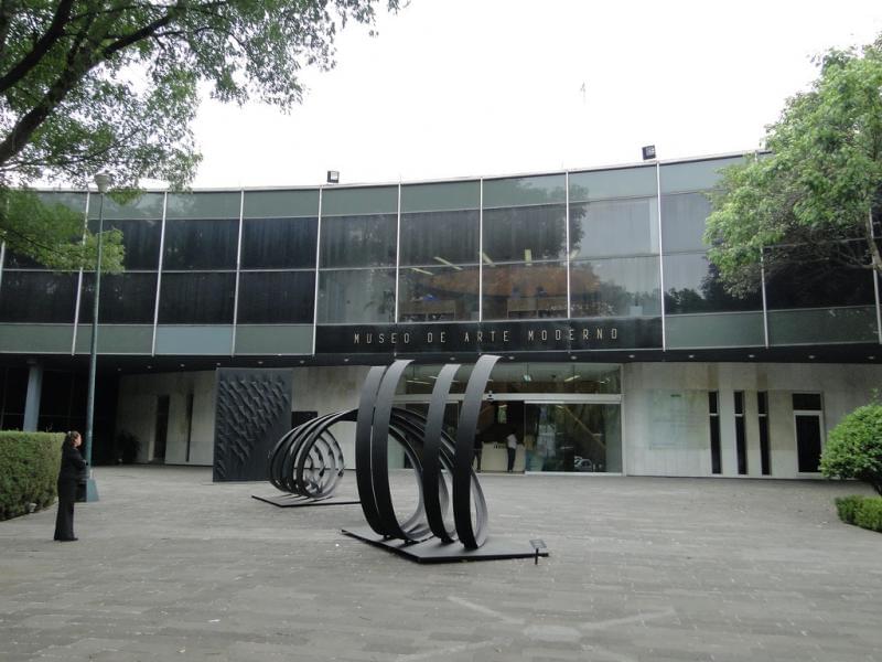 Tour within the Museum of Modern Art, Mexico