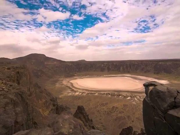 1581190779 877 The crater is the largest crater in Saudi Arabia - The crater is the largest crater in Saudi Arabia