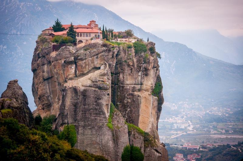 1581191609 681 Beautiful Meteora welcomes thousands of tourists in Greece - Beautiful Meteora welcomes thousands of tourists in Greece
