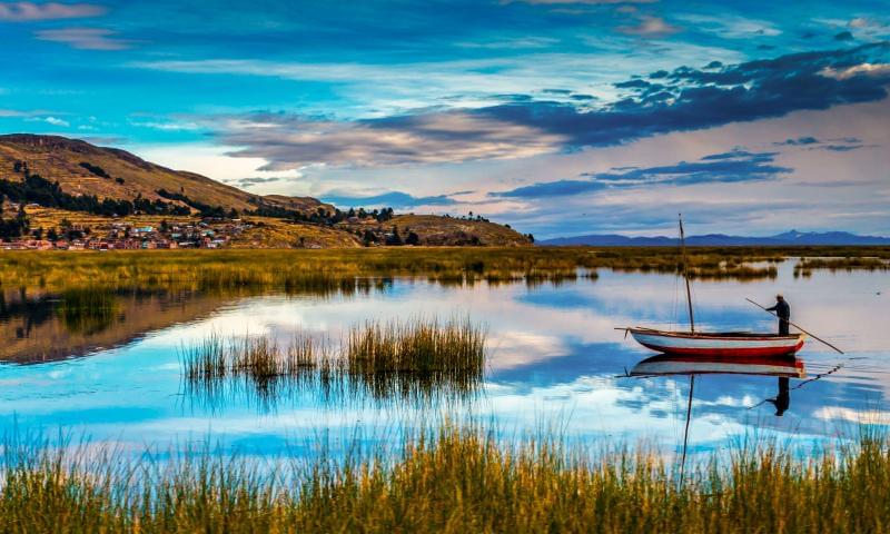 1581192059 113 Lake Titicaca ... is a completely different tourist attraction - Lake Titicaca ... is a completely different tourist attraction