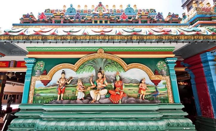 1581195979 783 A tour to Sri Mahamariaman Temple in Kuala Lumpur - A tour to Sri Mahamariaman Temple in Kuala Lumpur