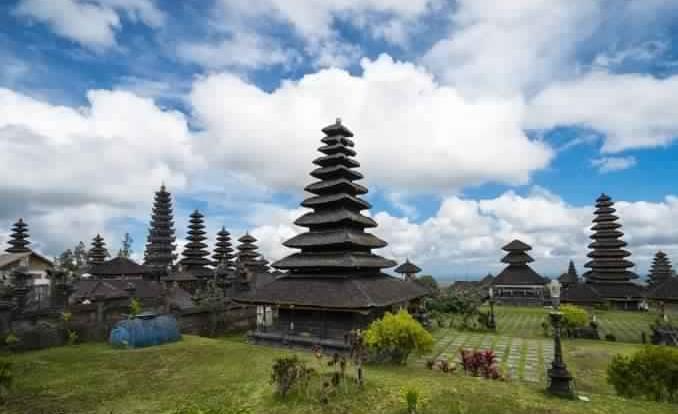 1581196119 724 List of tours in Bali for those on a budget - List of tours in Bali for those on a budget