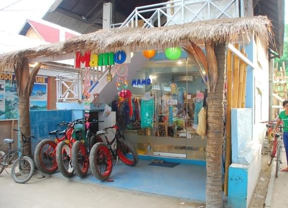 1581197409 877 The most popular shopping place in Gili Trawangan - The most popular shopping place in Gili Trawangan