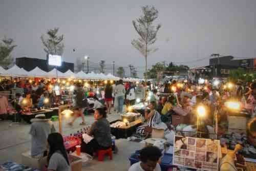 Popular markets in Phuket