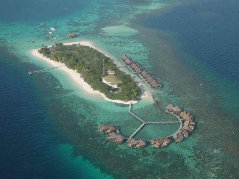 Tourist resorts in the Maldives