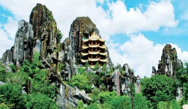 Tourist places in Danang