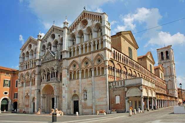 1581203569 550 The Italian city of Ferrara .. the city of beauty - The Italian city of Ferrara .. the city of beauty