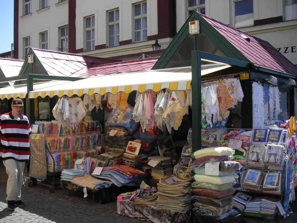 1581203679 416 Cheap popular markets in Prague Czech Republic - Cheap popular markets in Prague - Czech Republic