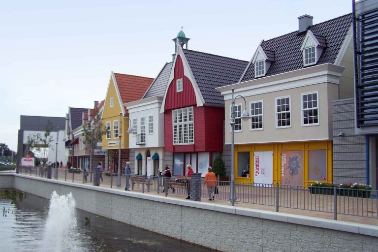 1581204259 34 Outlet Amsterdam .. shopping at excellent prices and unlimited fun - Outlet Amsterdam .. shopping at excellent prices and unlimited fun