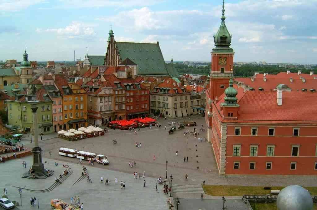 1581204330 877 Sightseeing in Warsaw and one day tours not to be missed - Sightseeing in Warsaw and one-day tours not to be missed