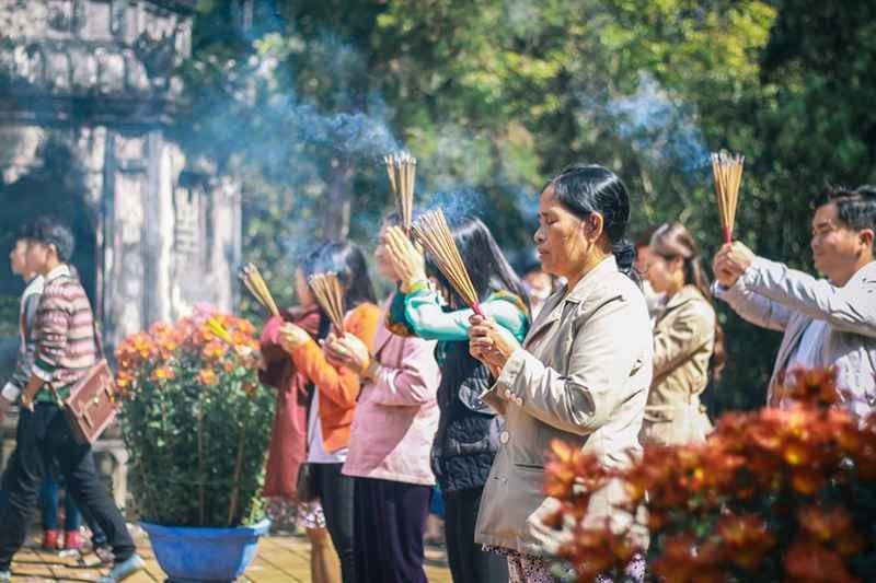 1581205259 375 The customs and traditions of the Vietnamese people celebrate the - The customs and traditions of the Vietnamese people celebrate the Vietnamese New Year and the atmosphere full of joy and color