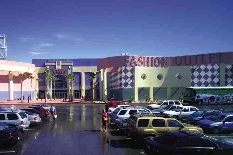 1581205430 310 Your guide to the best outlet stores in Las Vegas - Your guide to the best outlet stores in Las Vegas