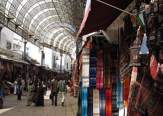 Al-Kanasel Street Market