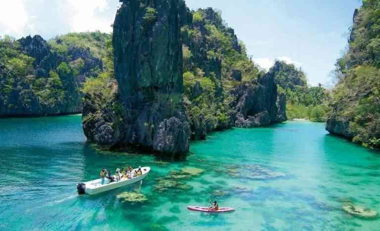 Don't miss to visit these places to enjoy the beauty of the Philippine Islands ...