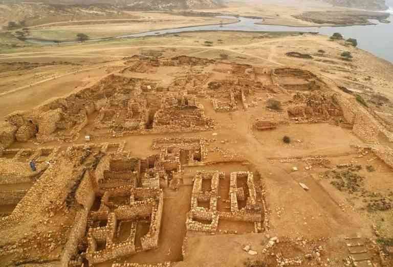 Sumhuram Archaeological City - Tourism in Salalah