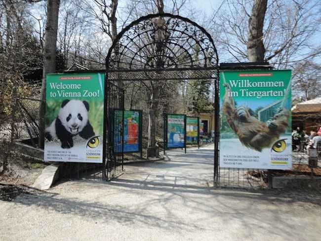 Vienna Zoo ...