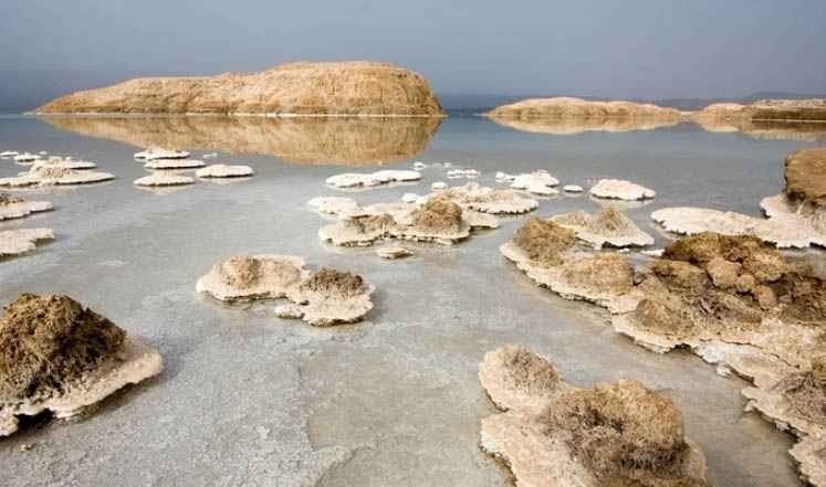 "Lake of Honey" .. the most beautiful places of tourism in Djibouti ..