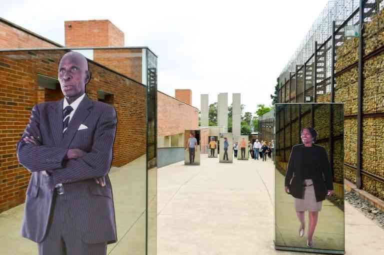 Learn about the Museum of "Racial Discrimination" ... one of the most important tourist places in Johannesburg.