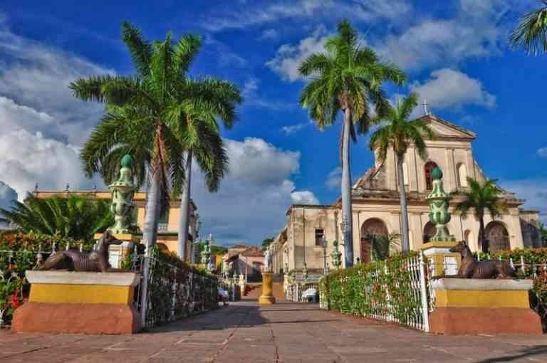 Learn about the most important cities and tourist places in Cuba.