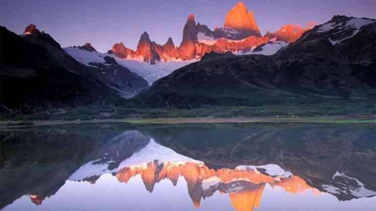"National Park of glaciers" ... the best tourist places in Argentina ..