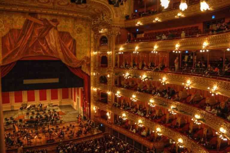 "Colon Theater" .. the most important tourist attractions in Argentina ..