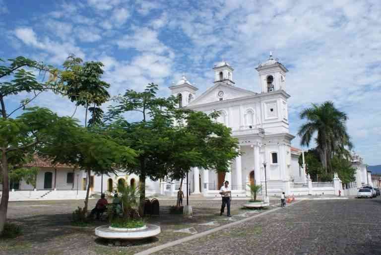 Tourist places in El Salvador .. Suchitoto in Salvador municipality ..