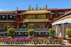 1581226931 344 السياحة في التبت .. و أجمل اماكن سياحية مُذهلة - Tourism in Tibet ... and the most amazing and amazing tourist places
