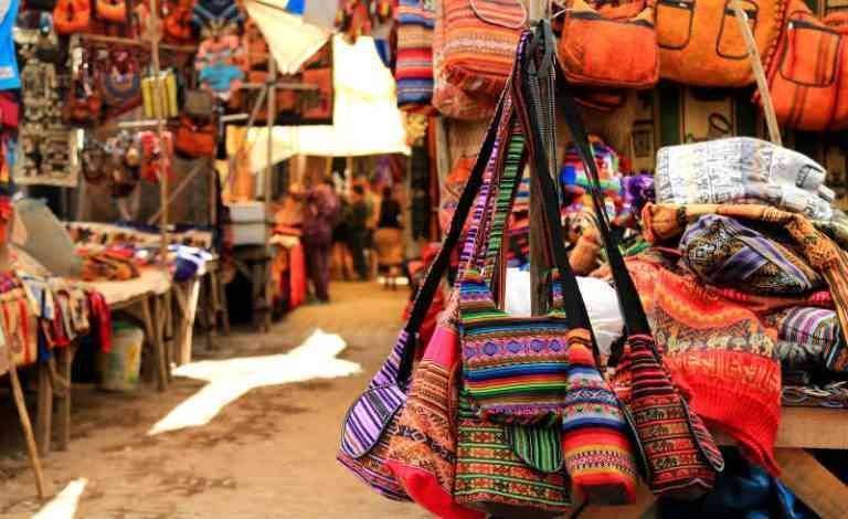 "Peruvian markets" ..