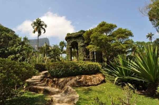- "Rio de Janeiro Botanical Garden".