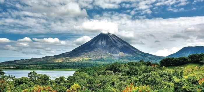 Arenal volcano is the best tourist attraction in Costa Rica.