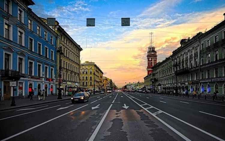"Nevsky Prospect" is a top tourist destination in Petersburg.