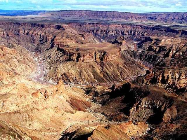 "Fish River Canyon" ... the most important tourist attractions in Namibia ..