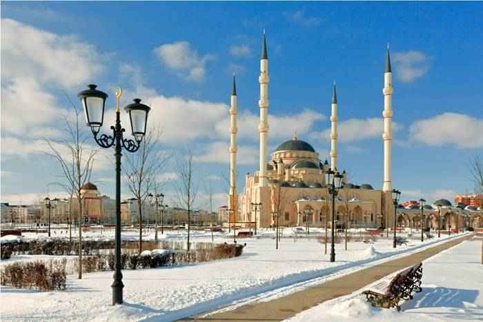 "Kadyrov Mosque" is an important place of tourism in Chechnya.