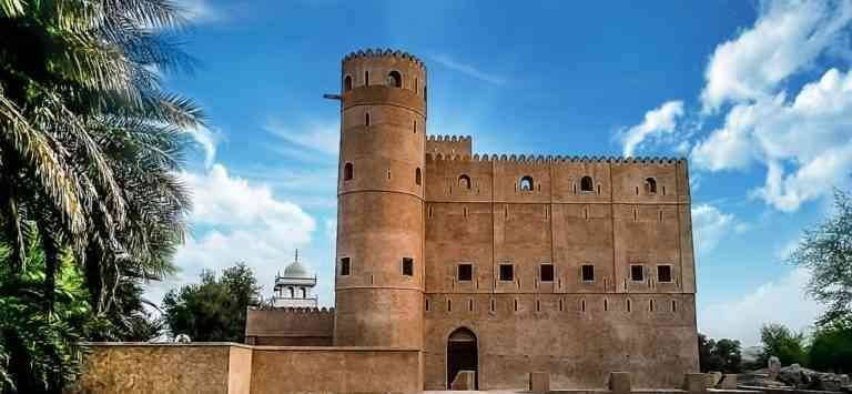 Al Mansoor Fort is the best place for tourism in Rustaq.