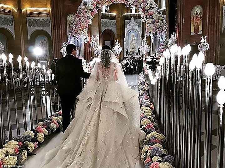 1581235324 4 Customs and traditions of marriage in Russia .. And your - Customs and traditions of marriage in Russia .. And your guide to get acquainted with the most famous Russian customs and traditions ...