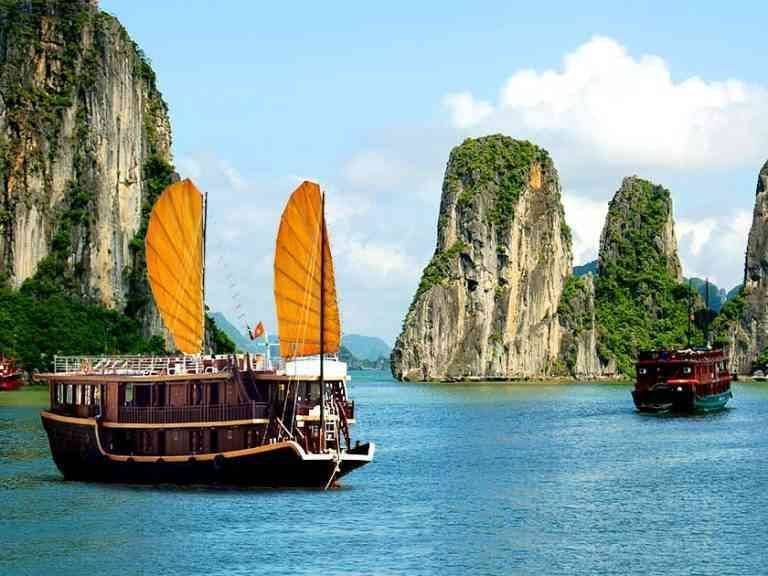1581235542 783 The cost of tourism in Vietnam .. Enjoy an unforgettable - The cost of tourism in Vietnam .. Enjoy an unforgettable trip and the lowest costs in Vietnam ..