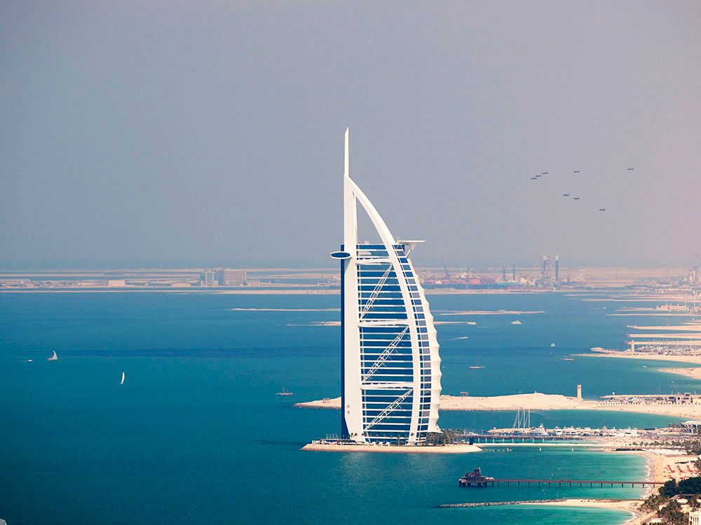Holiday-Mai_Emirates-Dubai_Hotels-luxury-resorts in Dubai-tourism_1000x750