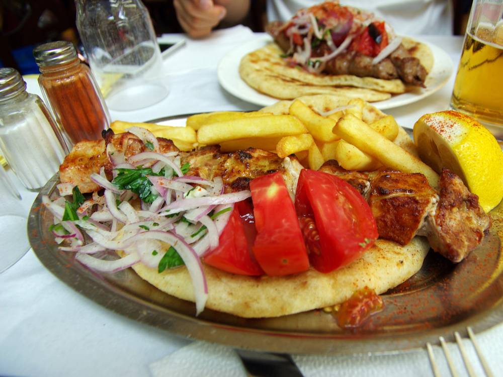Holiday-Athens-Greece-Athens-Report-Halal-in-Athens_626630036_1000 x 750