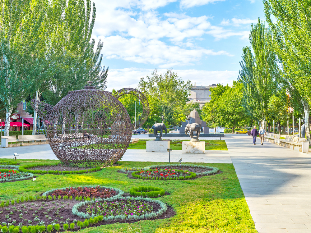 Visit the Kvessjian Arts Park in Yerevan