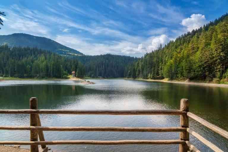Learn about the most beautiful lakes of Ukraine