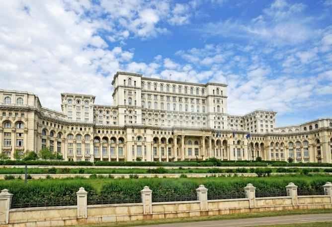 1581240176 331 Tourist program in Bucharest for 7 days .. Enjoy spending - Tourist program in Bucharest for 7 days .. Enjoy spending a tourist schedule in Romania ..