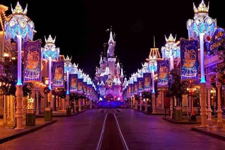 Disney land resort paris - theme park in Paris