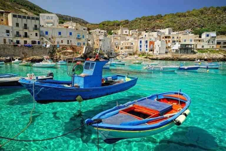 Here..The best tourist activities on the italyn island of Levanzo ...