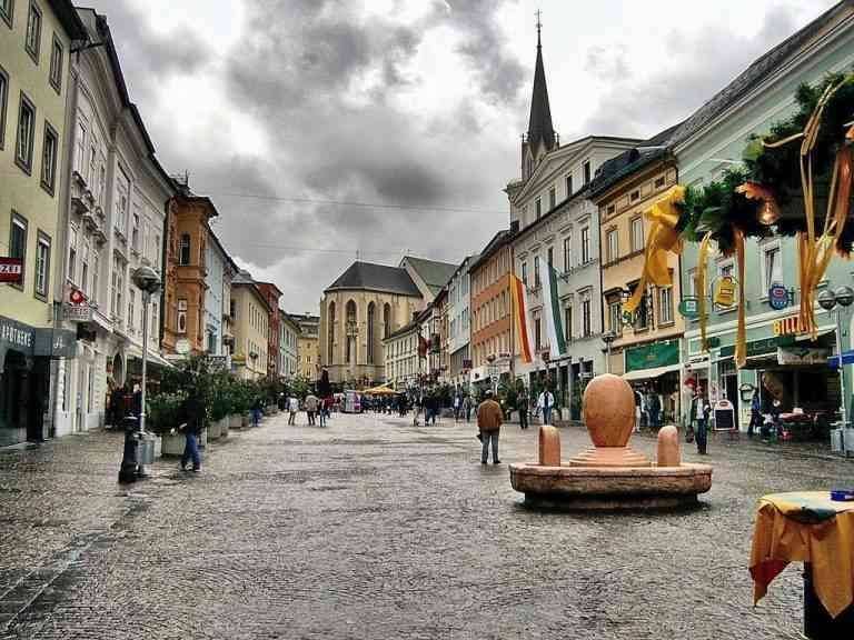     The old town of Villach