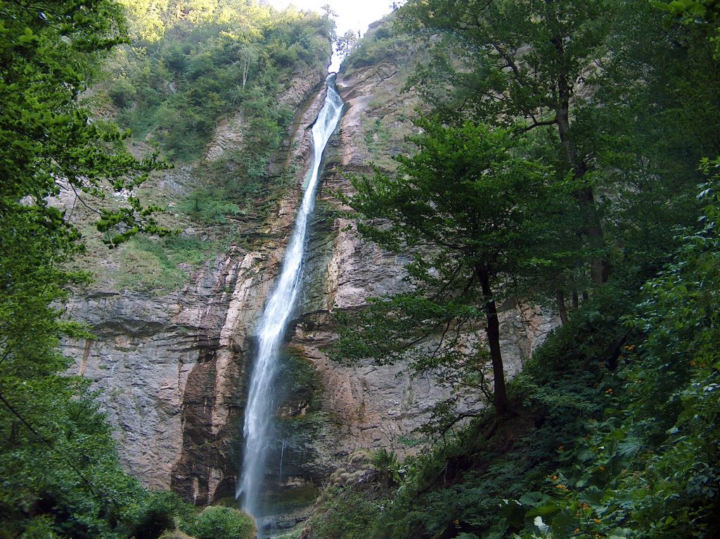 Skacafats waterfall