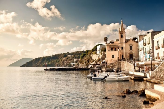 1581268013 746 The most beautiful hidden islands in Italy - The most beautiful hidden islands in Italy