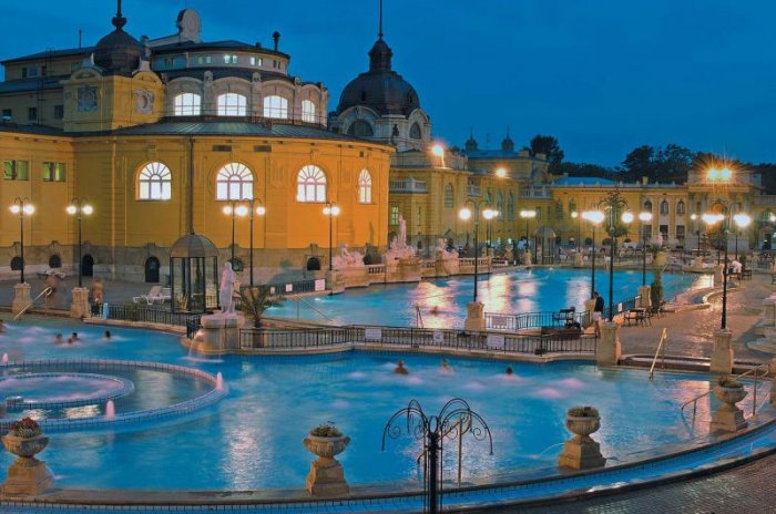 Hot water baths in Budapest