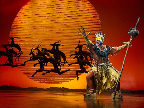 Screenshot from the Lion King show