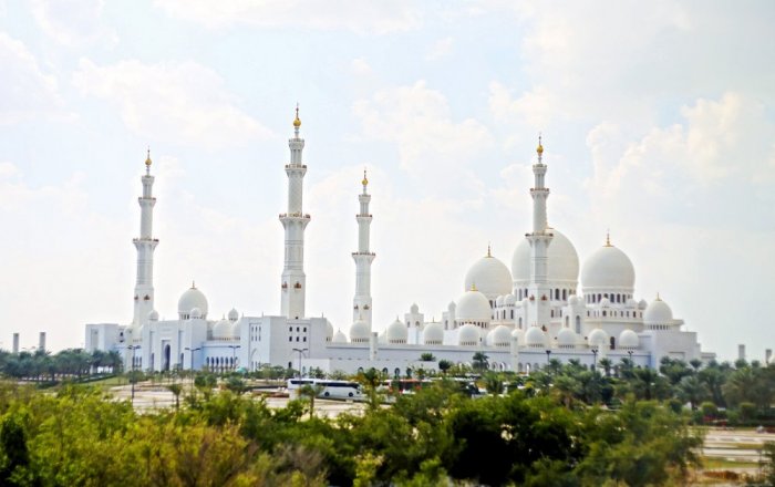 A far sight from Sheikh Zayed Mosque